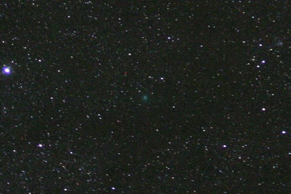 Komeetta Hartley 2, kuva: Esko Lyytinen